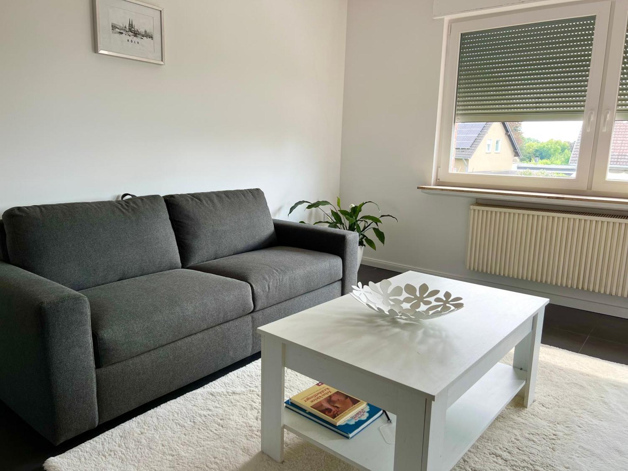 Elegante Apartment In Erftstadt Mit Balkon, Zentral, Bahnhof Nah, Phantasialand Bruehl Bei Cologne Экстерьер фото