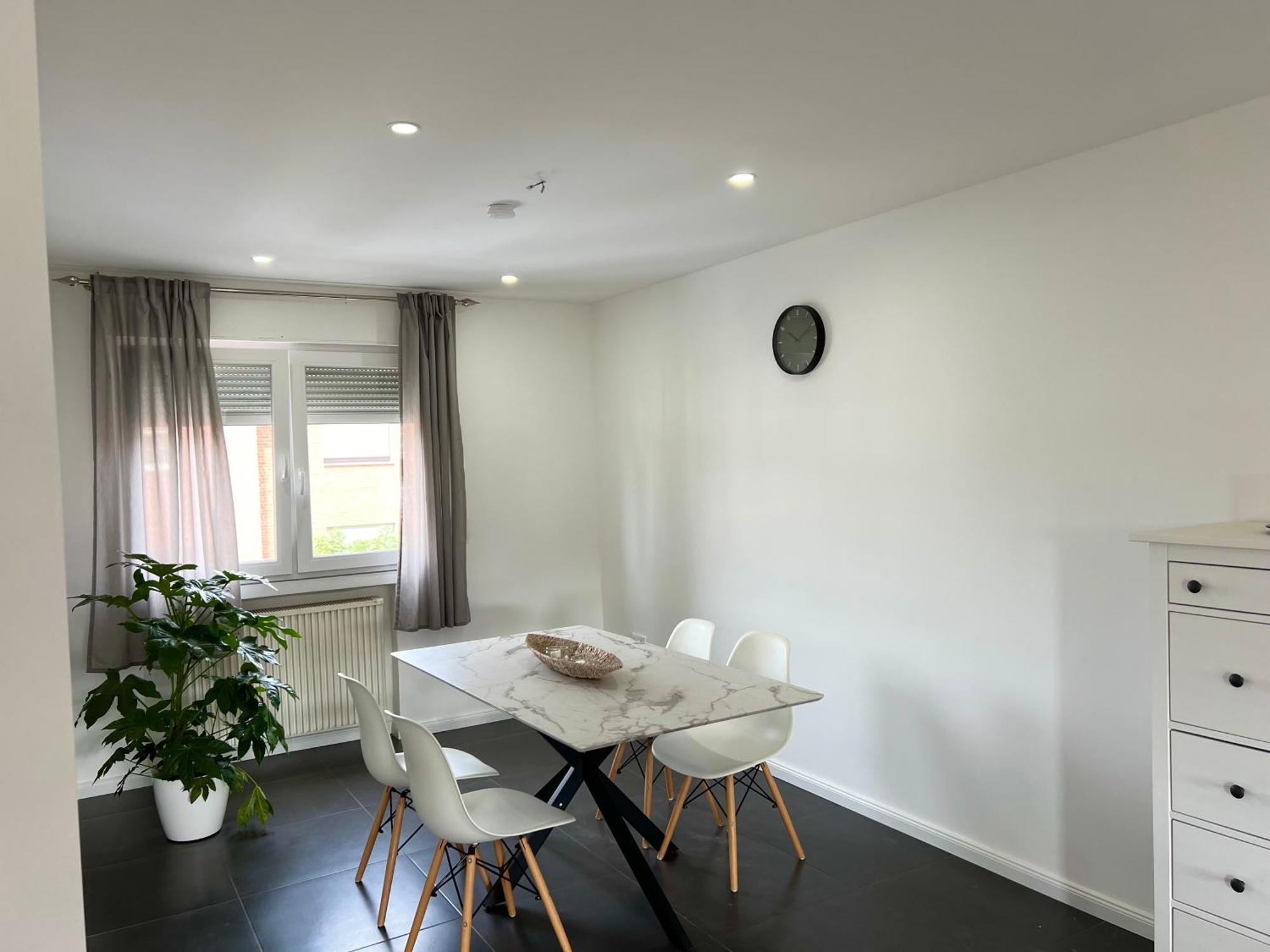 Elegante Apartment In Erftstadt Mit Balkon, Zentral, Bahnhof Nah, Phantasialand Bruehl Bei Cologne Экстерьер фото