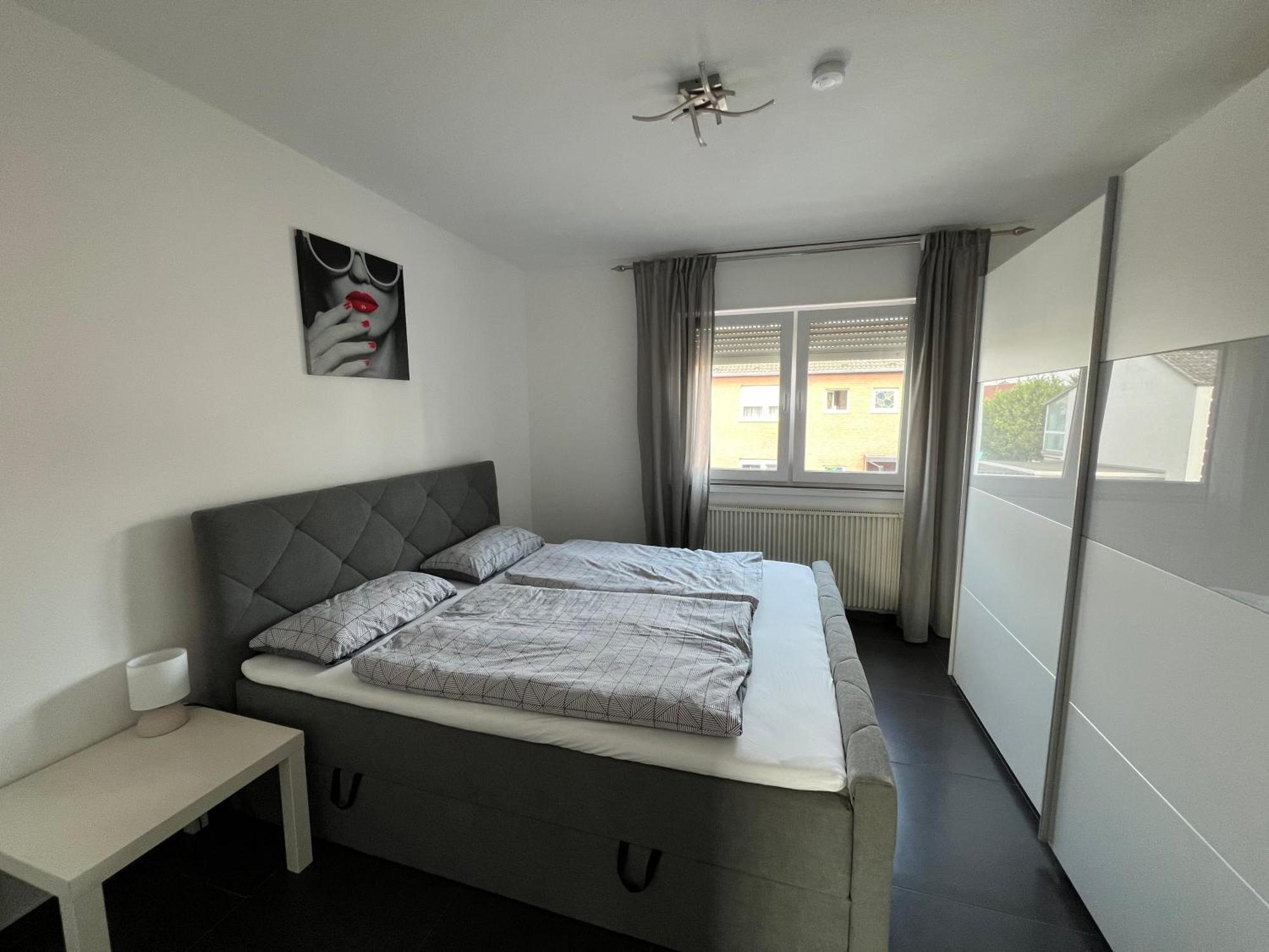 Elegante Apartment In Erftstadt Mit Balkon, Zentral, Bahnhof Nah, Phantasialand Bruehl Bei Cologne Экстерьер фото