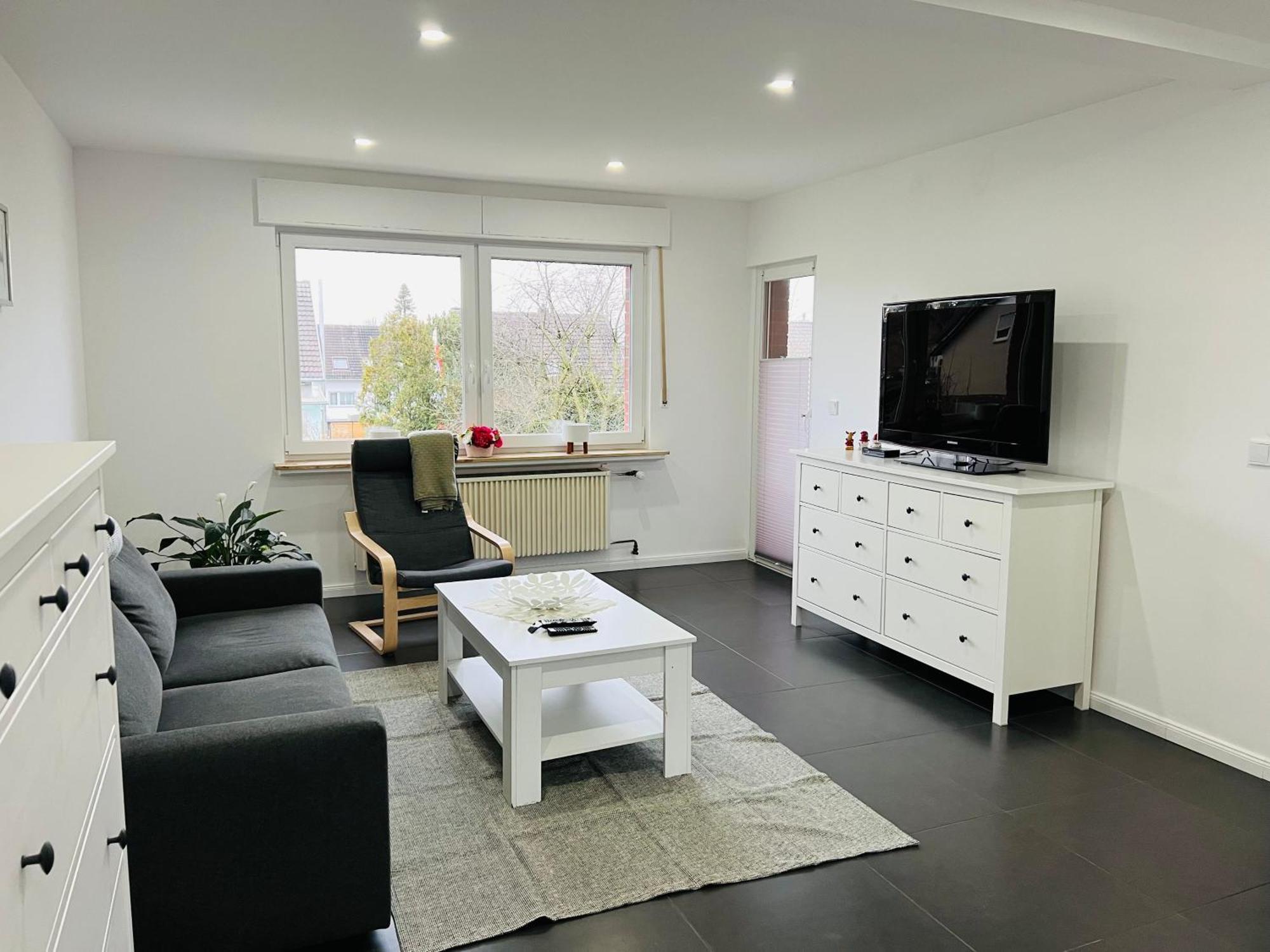Elegante Apartment In Erftstadt Mit Balkon, Zentral, Bahnhof Nah, Phantasialand Bruehl Bei Cologne Экстерьер фото