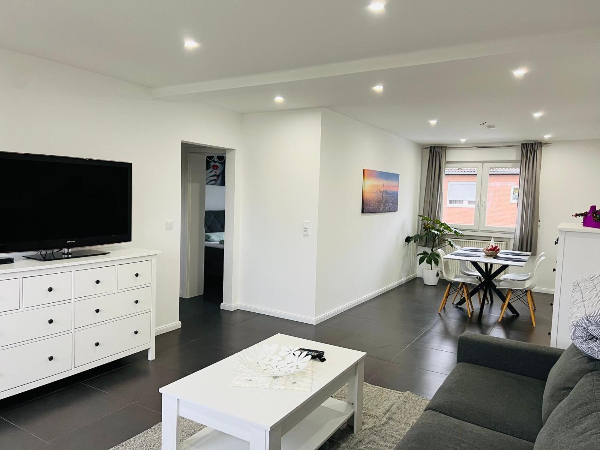 Elegante Apartment In Erftstadt Mit Balkon, Zentral, Bahnhof Nah, Phantasialand Bruehl Bei Cologne Экстерьер фото