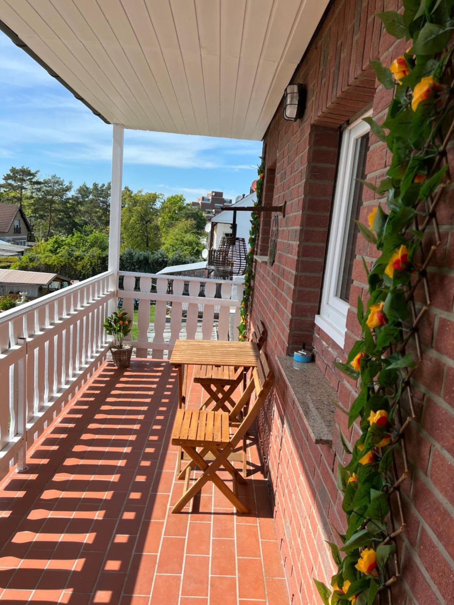 Elegante Apartment In Erftstadt Mit Balkon, Zentral, Bahnhof Nah, Phantasialand Bruehl Bei Cologne Экстерьер фото